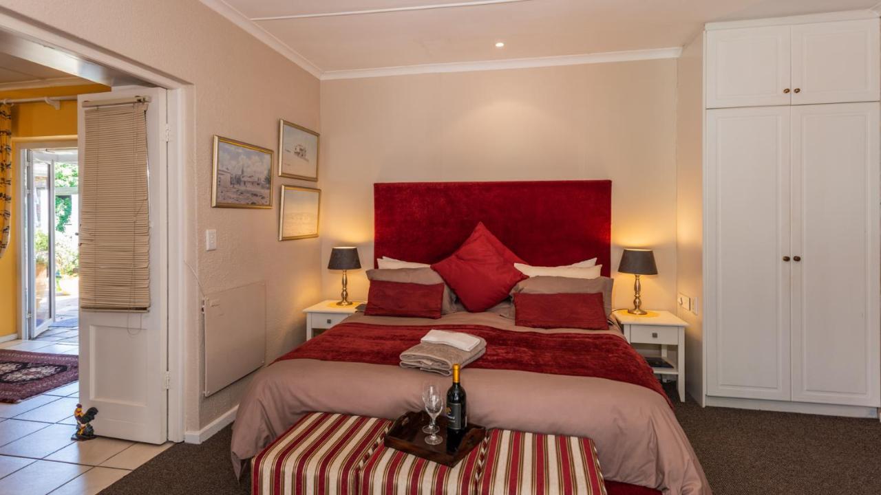 Brown Jug Guest House Германус Екстер'єр фото