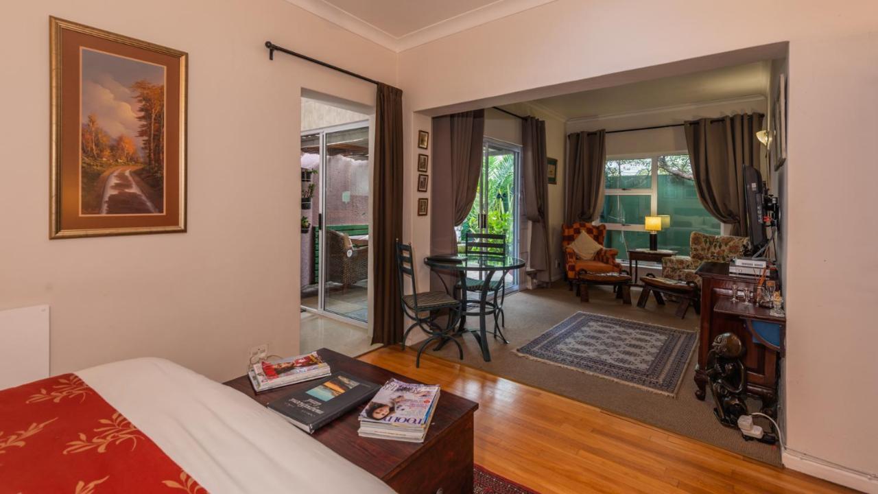 Brown Jug Guest House Германус Екстер'єр фото
